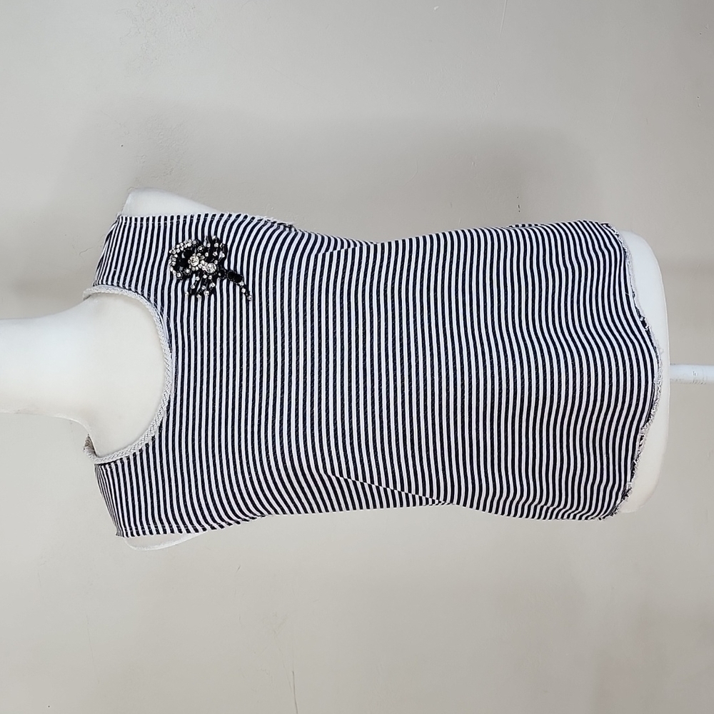 Le Superbe Drake Black and White‎ Striped Jeweled Top Size Medium